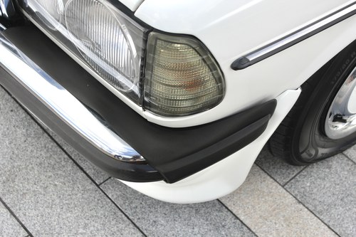 1979 Mercedes Benz W123 200 Te koop (foto 87 van 127)