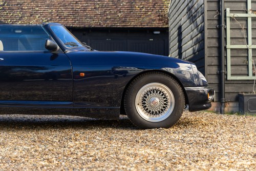 1995 MG RV8 à vendre (picture 124 of 224)