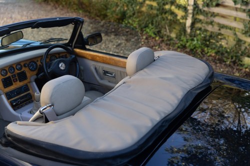 1995 MG RV8 à vendre (picture 126 of 224)