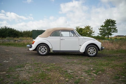 1981 Volkswagen Beetle Karmann Convertible à vendre (picture 6 of 115)