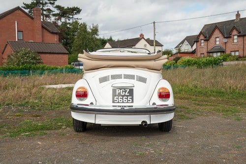 1981 Volkswagen Beetle Karmann Convertible à vendre (picture 5 of 115)