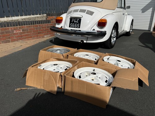 1981 Volkswagen Beetle Karmann Convertible à vendre (picture 67 of 115)