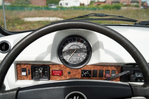 1981 Volkswagen Beetle Karmann Convertible à vendre (picture 37 of 115)