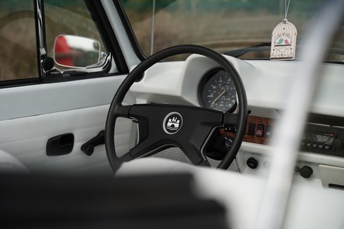 1981 Volkswagen Beetle Karmann Convertible à vendre (picture 42 of 115)