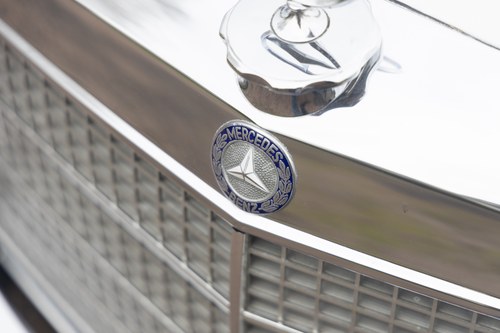 1971 Mercedes-Benz 280 SE 'Low Grille' Cabriolet Matching Numbers In vendita (immagine 95 di 162)