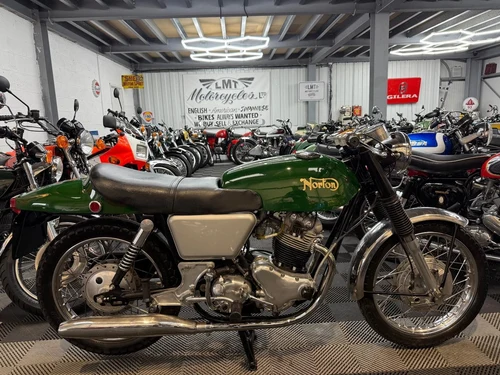 1968 Norton Commando Fastback A vendre