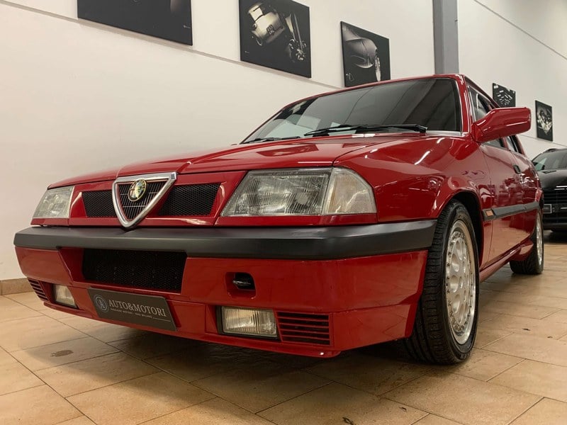 1991 Alfa Romeo 33 - 2 1991 Alfa Romeo 33 - 2