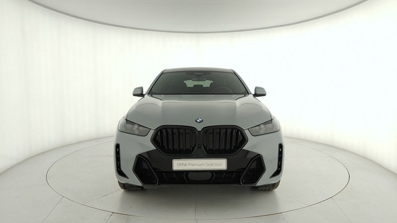 2024 BMW X6 - 2 2024 BMW X6 - 2