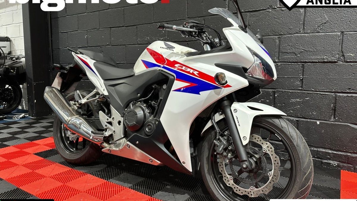 2013 Honda CBR 500R White Manual, speed Right Hand Drive in