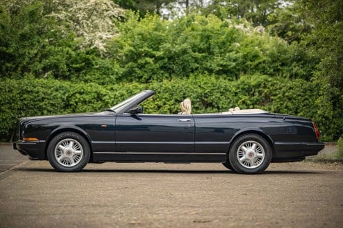 1997 Bentley Azure à venda (imagem 10 de 374)