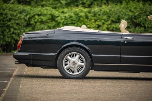 1997 Bentley Azure à venda (imagem 33 de 374)