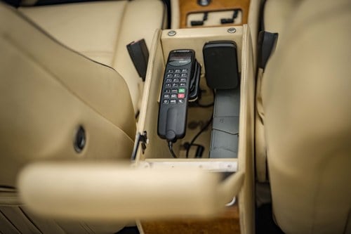 1997 Bentley Azure à venda (imagem 45 de 374)