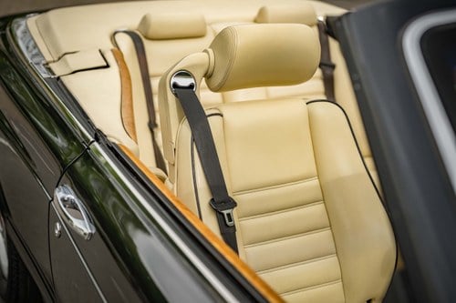 1997 Bentley Azure à venda (imagem 74 de 374)