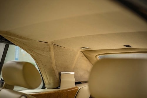 1997 Bentley Azure à venda (imagem 76 de 374)