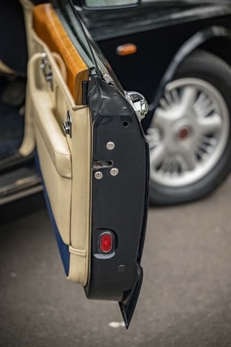 1997 Bentley Azure à venda (imagem 79 de 374)