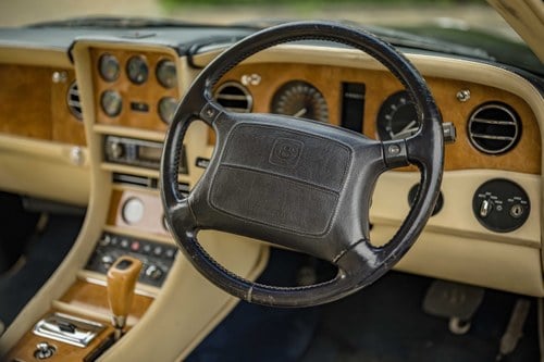 1997 Bentley Azure à venda (imagem 92 de 374)