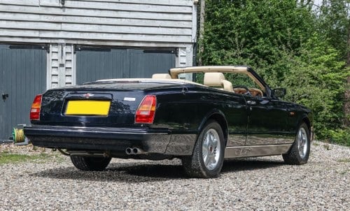1997 Bentley Azure à venda (imagem 21 de 374)
