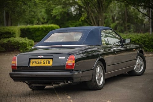 1997 Bentley Azure à venda (imagem 25 de 374)