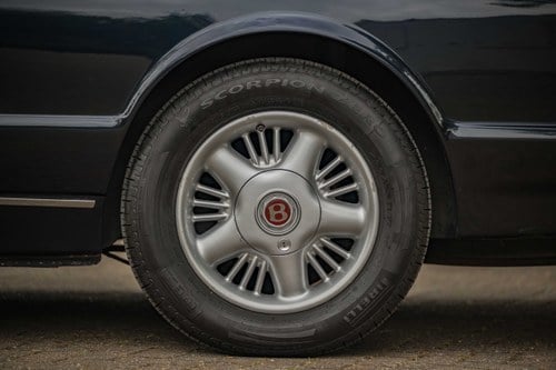 1997 Bentley Azure à venda (imagem 194 de 374)