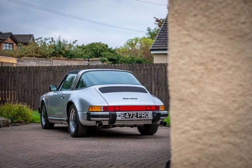 1988 Porsche 911 3.2 Carrera Targa In vendita (immagine 5 di 207)