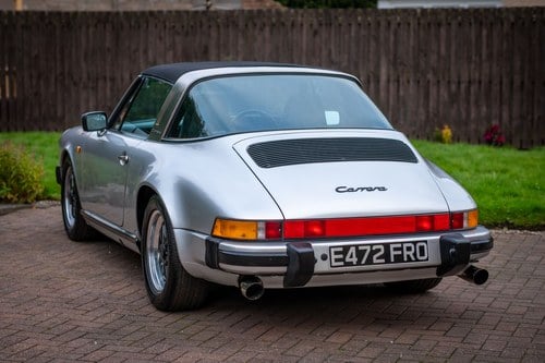 1988 Porsche 911 3.2 Carrera Targa In vendita (immagine 8 di 207)