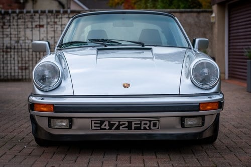 1988 Porsche 911 3.2 Carrera Targa In vendita (immagine 15 di 207)