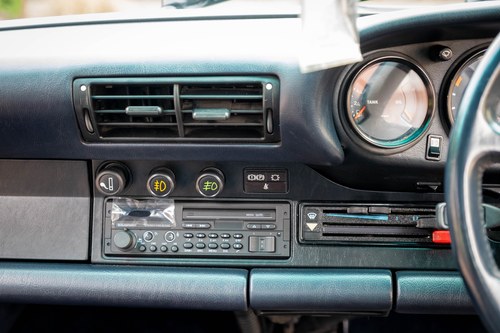 1988 Porsche 911 3.2 Carrera Targa In vendita (immagine 53 di 207)