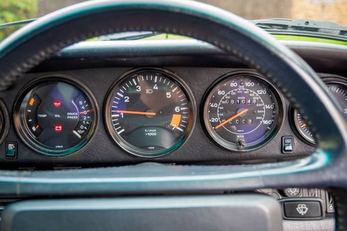 1988 Porsche 911 3.2 Carrera Targa In vendita (immagine 58 di 207)