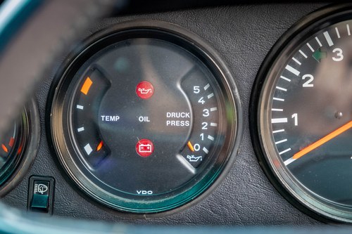 1988 Porsche 911 3.2 Carrera Targa In vendita (immagine 64 di 207)