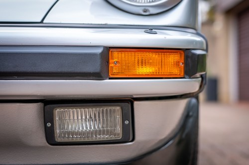 1988 Porsche 911 3.2 Carrera Targa In vendita (immagine 123 di 207)