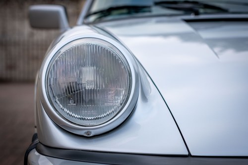 1988 Porsche 911 3.2 Carrera Targa In vendita (immagine 126 di 207)