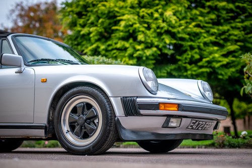 1988 Porsche 911 3.2 Carrera Targa In vendita (immagine 131 di 207)