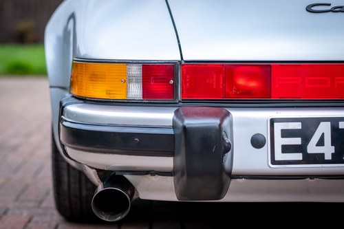 1988 Porsche 911 3.2 Carrera Targa In vendita (immagine 134 di 207)