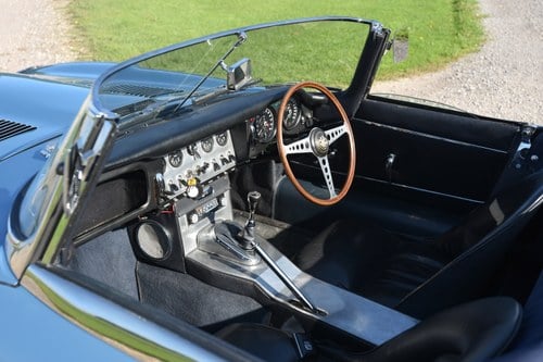1962 Jaguar E-Type Series 1 3.8L Roadster DHC / OTS à venda (imagem 27 de 171)