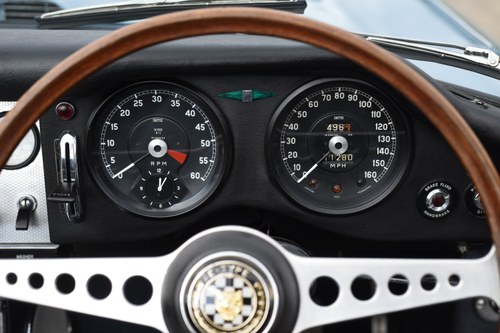 1962 Jaguar E-Type Series 1 3.8L Roadster DHC / OTS à venda (imagem 42 de 171)