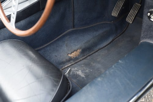 1962 Jaguar E-Type Series 1 3.8L Roadster DHC / OTS à venda (imagem 56 de 171)