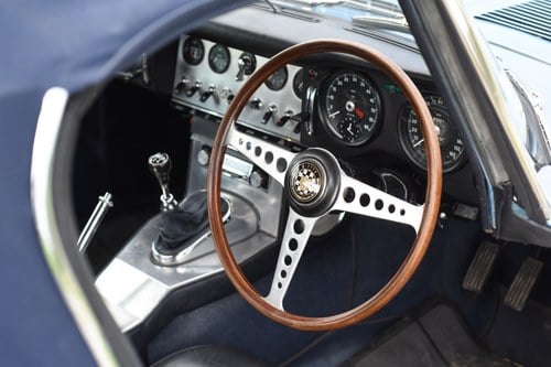 1962 Jaguar E-Type Series 1 3.8L Roadster DHC / OTS à venda (imagem 69 de 171)
