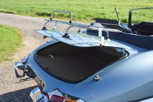 1962 Jaguar E-Type Series 1 3.8L Roadster DHC / OTS à venda (imagem 74 de 171)