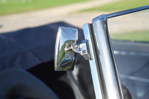 1962 Jaguar E-Type Series 1 3.8L Roadster DHC / OTS à venda (imagem 89 de 171)