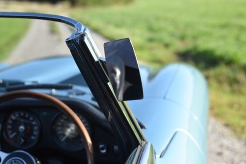 1962 Jaguar E-Type Series 1 3.8L Roadster DHC / OTS à venda (imagem 90 de 171)