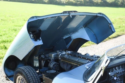 1962 Jaguar E-Type Series 1 3.8L Roadster DHC / OTS à venda (imagem 123 de 171)