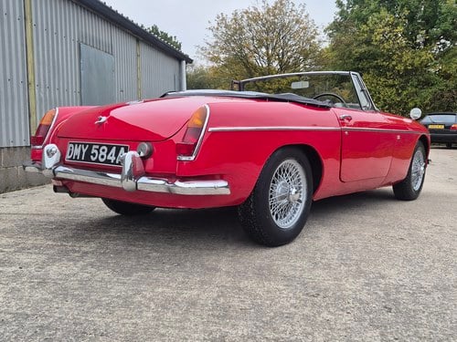 1963 MGB Roadster For Sale (picture 3 of 72)