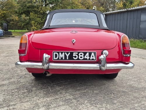 1963 MGB Roadster For Sale (picture 19 of 72)
