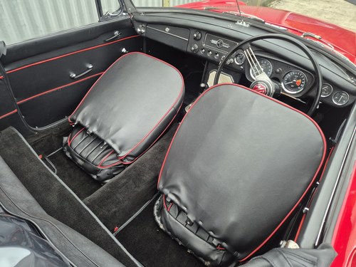 1963 MGB Roadster For Sale (picture 37 of 72)