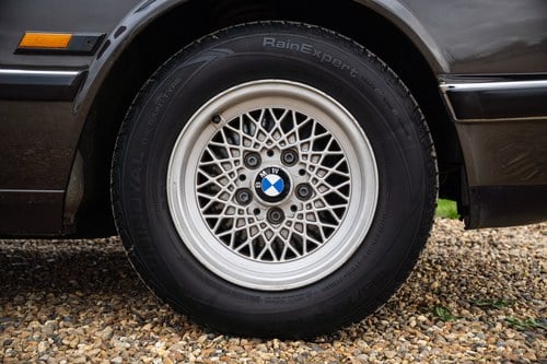 1986 BMW 525e E28 En venta (imagen 23 de 140)