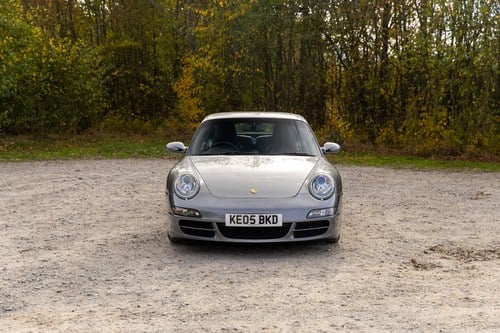 2005 Porsche 911 Carrera 2 (996) zum Verkauf (Bild 7 von 251)