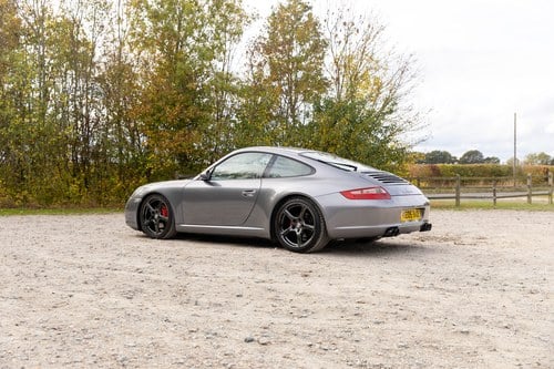 2005 Porsche 911 Carrera 2 (996) zum Verkauf (Bild 14 von 251)