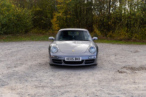2005 Porsche 911 Carrera 2 (996) zum Verkauf (Bild 25 von 251)