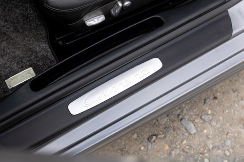 2005 Porsche 911 Carrera 2 (996) zum Verkauf (Bild 44 von 251)