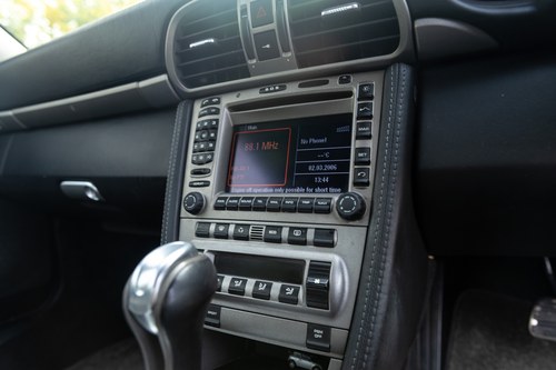 2005 Porsche 911 Carrera 2 (996) zum Verkauf (Bild 53 von 251)